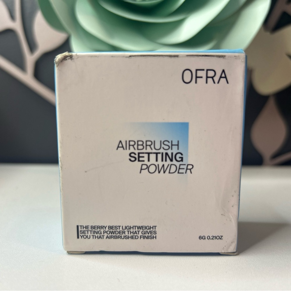 🍓 OFRA AIRBRUSH SETTING POWDER-BRIGHTENING STRAWBERRY
